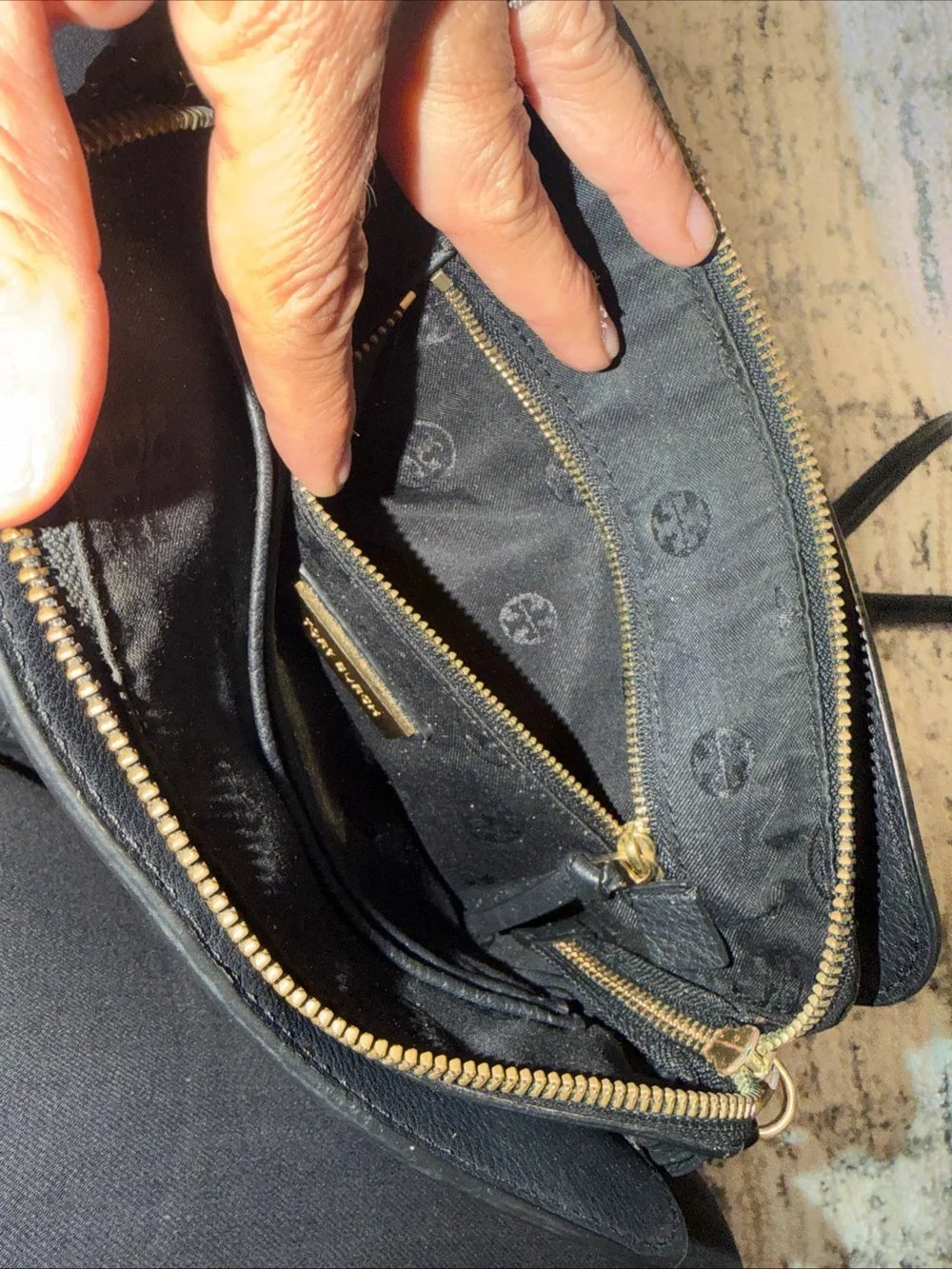 Tory Burch Black Pebbled Leather Logo Crossbody with Gold Hardware